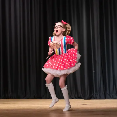 Lily O'Toole performance